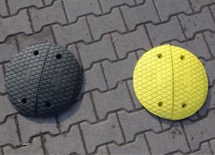 Próg podrzutowy U-17, PW-P | 5 cm, drogowy, czarny